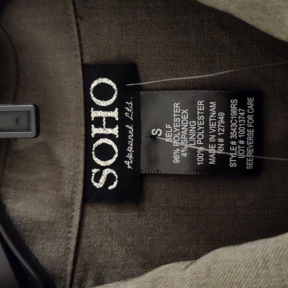 Ladies Jacket - Picture 3 of 9